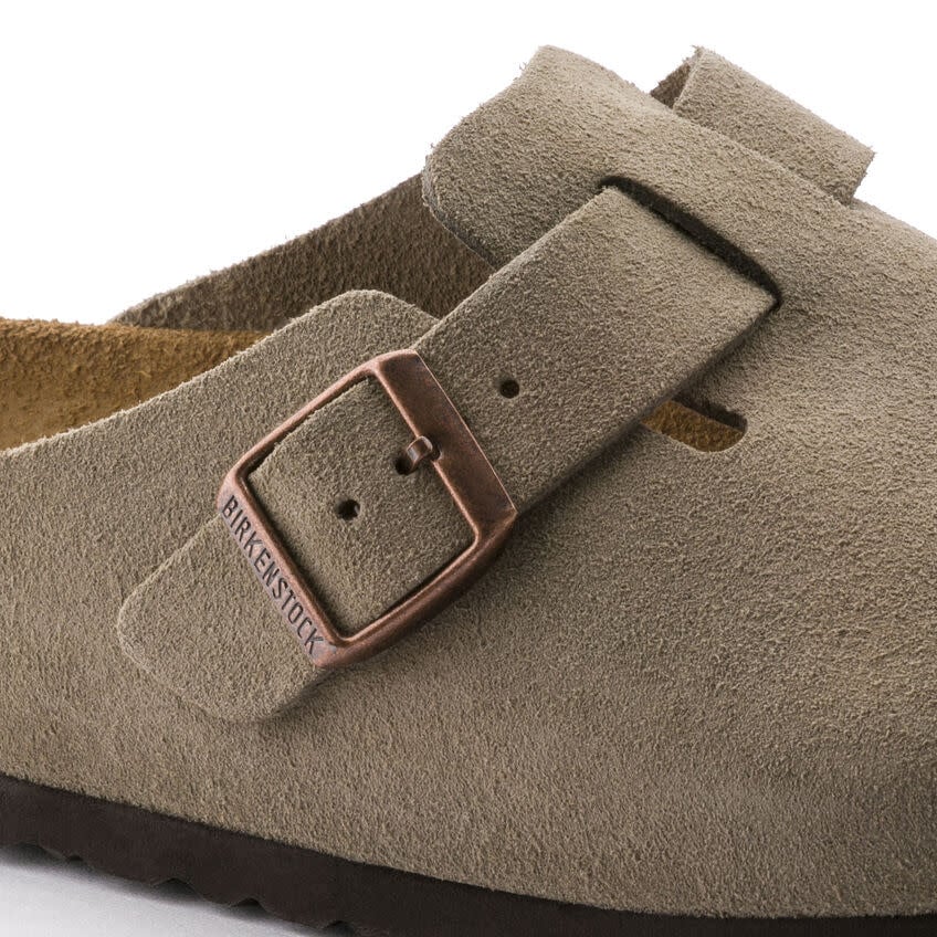 Boston Soft Footbed Suede Regular