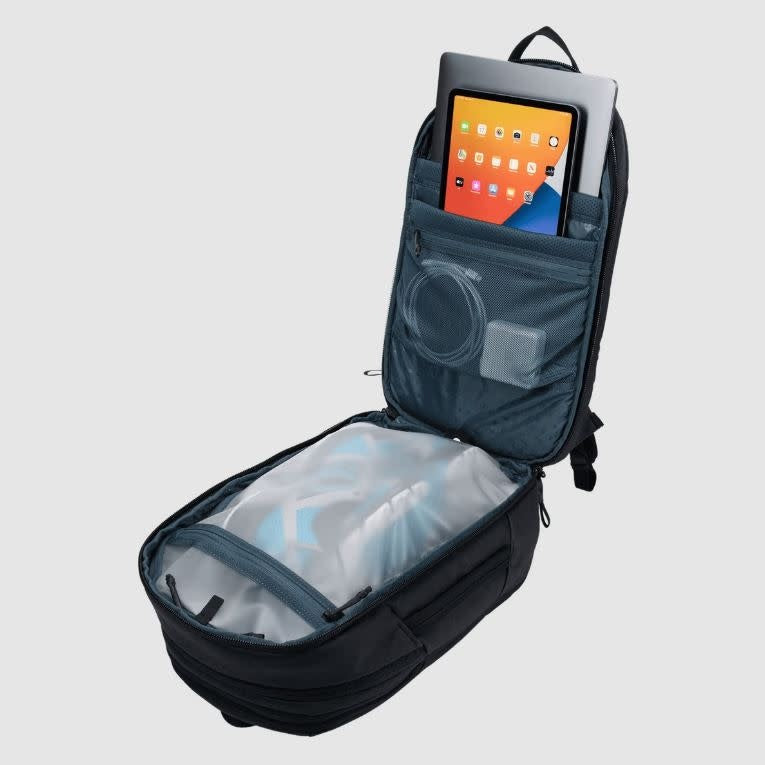 Aion Travel Backpack 28L - Nutria