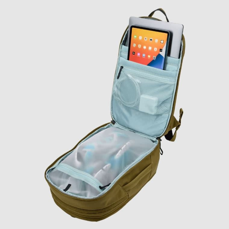 Aion Travel Backpack 28L - Nutria