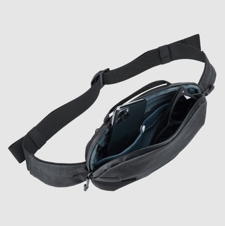 Aion Sling Bag - Nutria