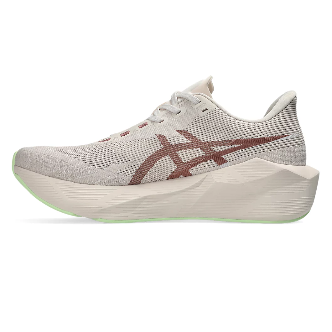 Women's Novablast 6