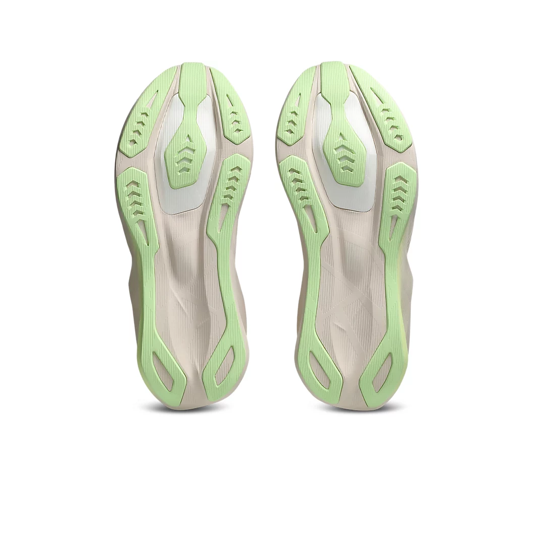 Women's Novablast 6
