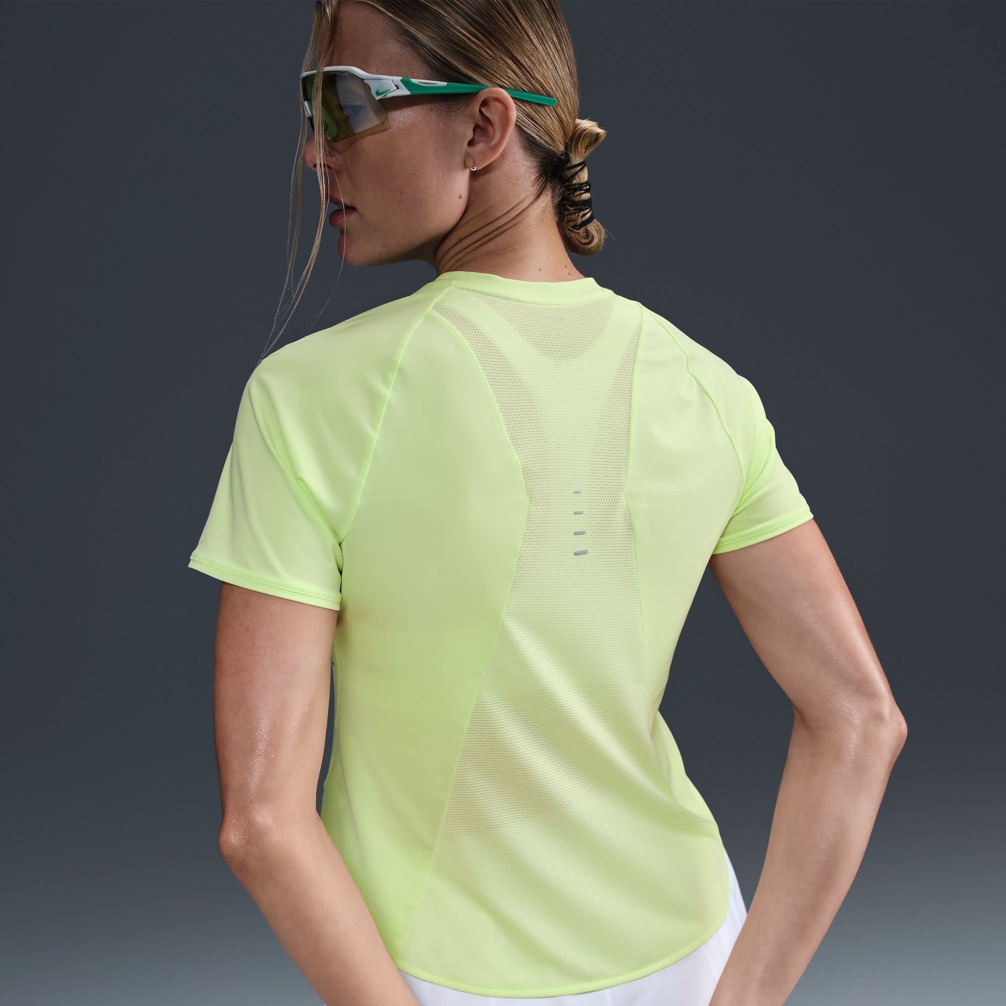 Women's Swift Dri-FIT Short-Sleeve Running Top
