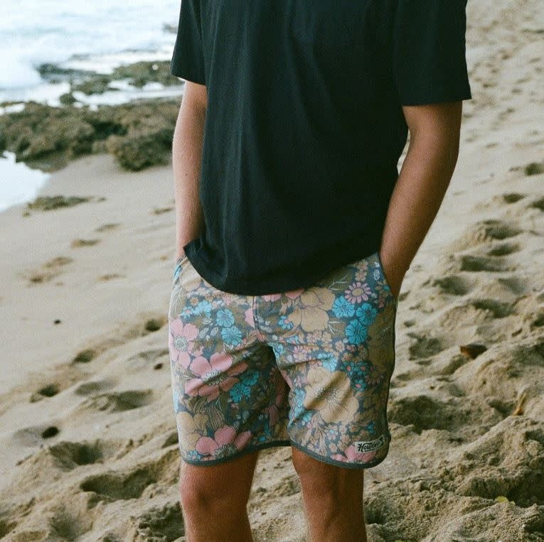 Men's Bruja Boardshorts
