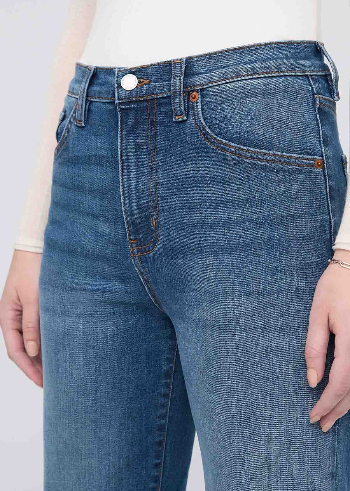 Women's Performance Denim PLUS High Rise Straight 28 L