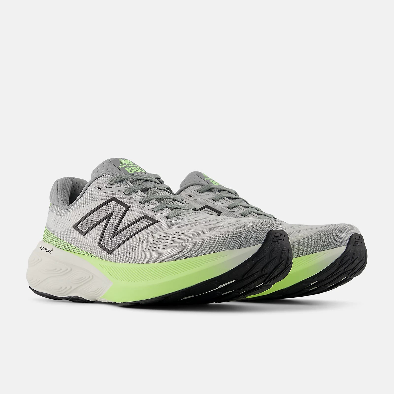 Men's 880v15