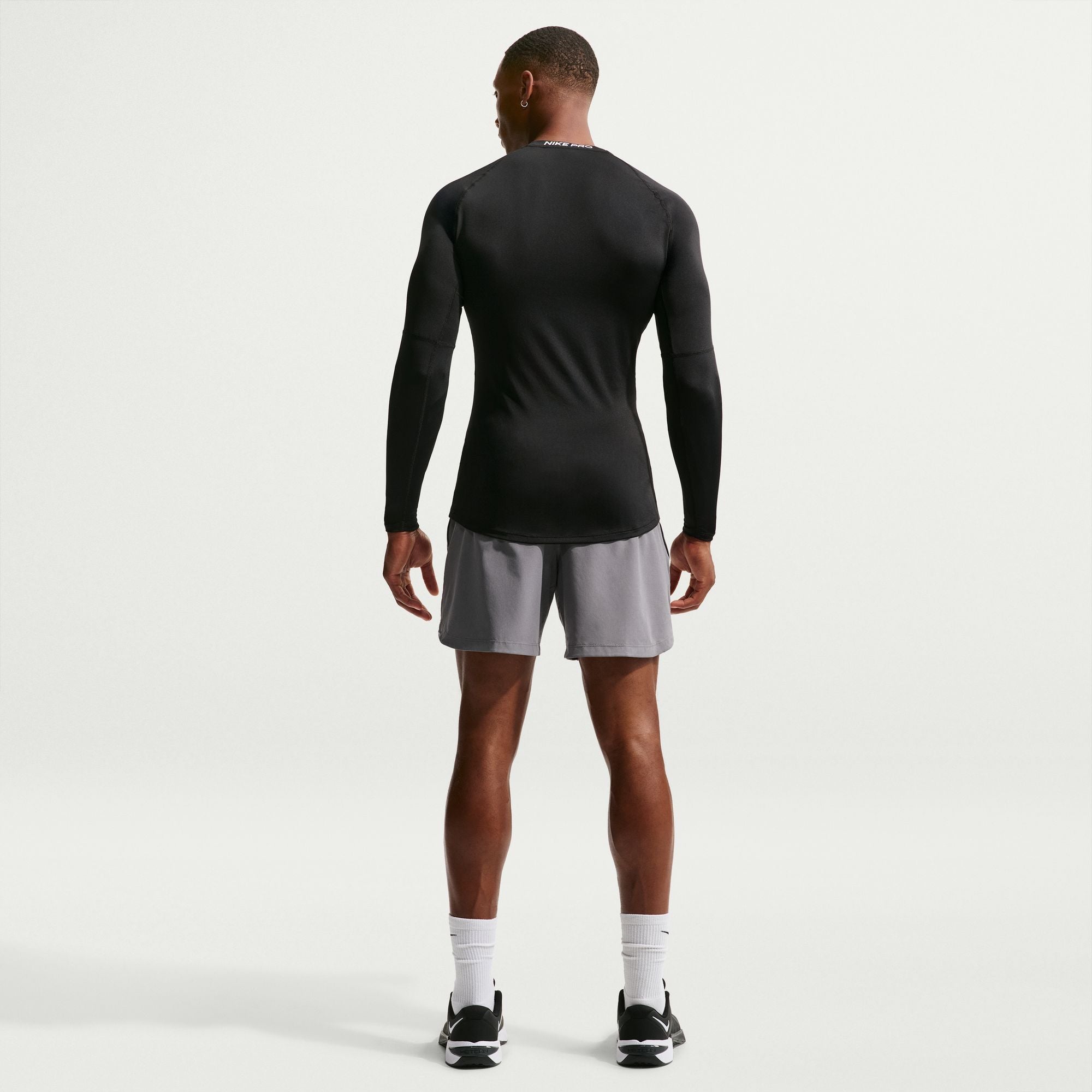 Men's Pro Dri-FIT Tight Long-Sleeve Fitness Top