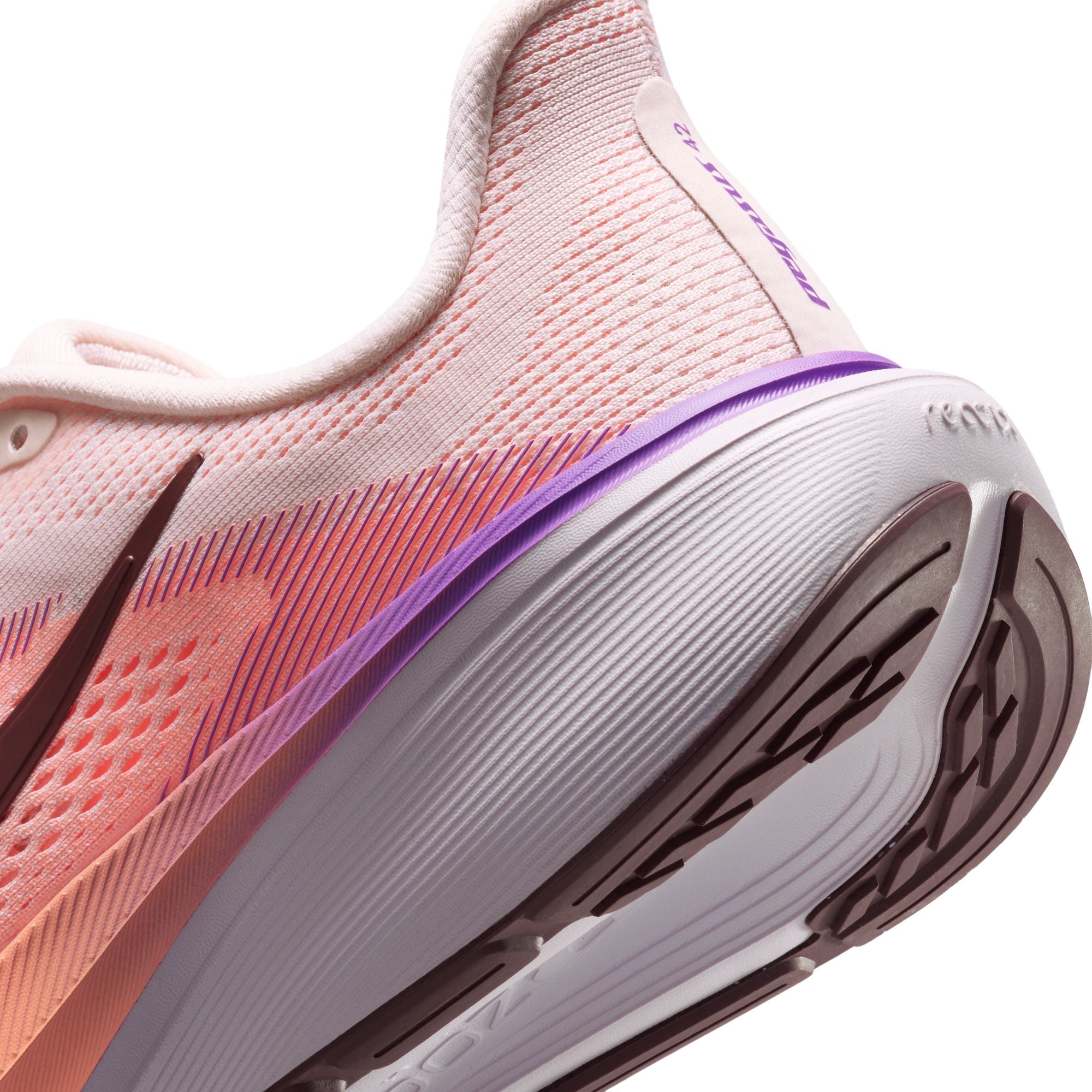 Women's Pegasus 42