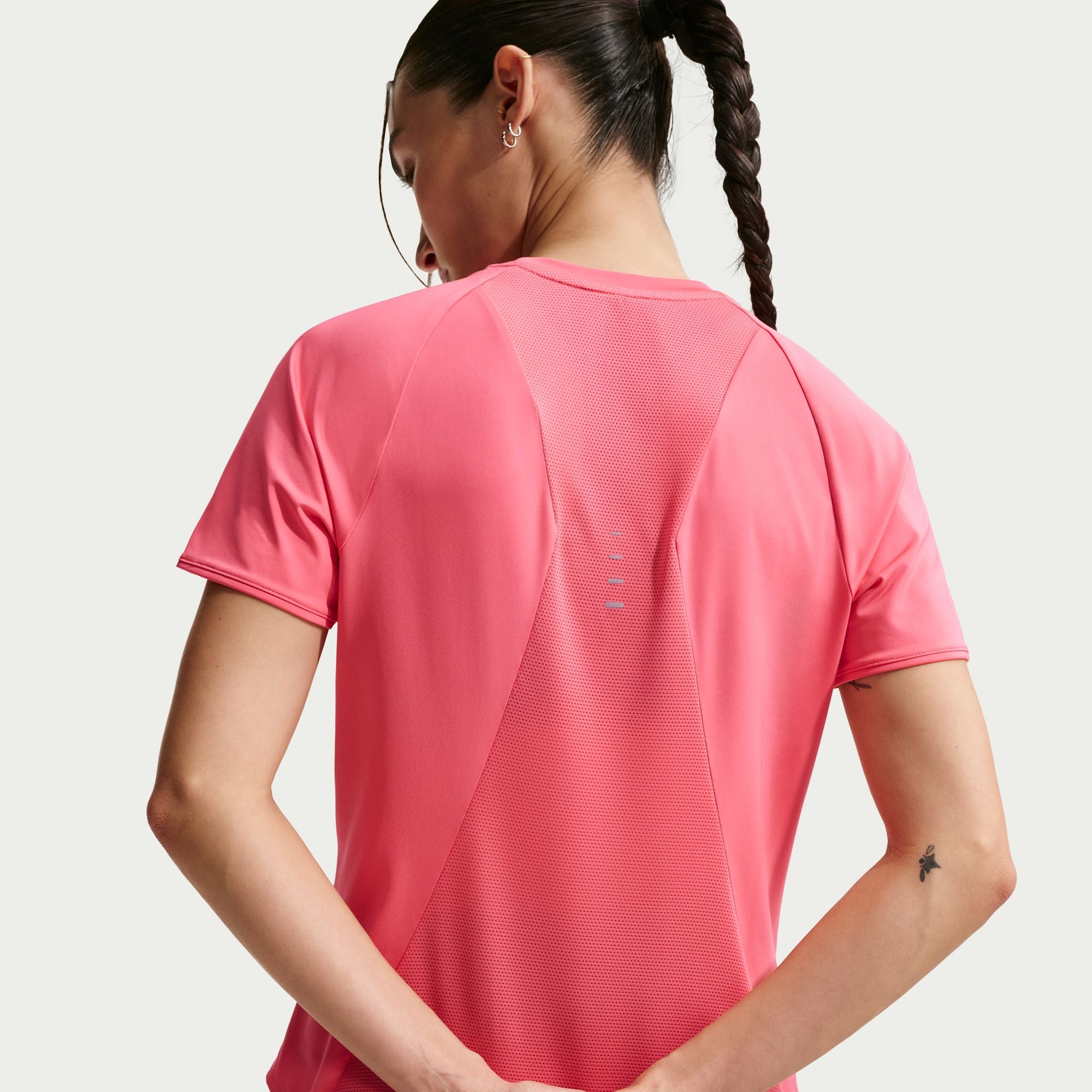 Women's Swift Dri-FIT Short-Sleeve Running Top