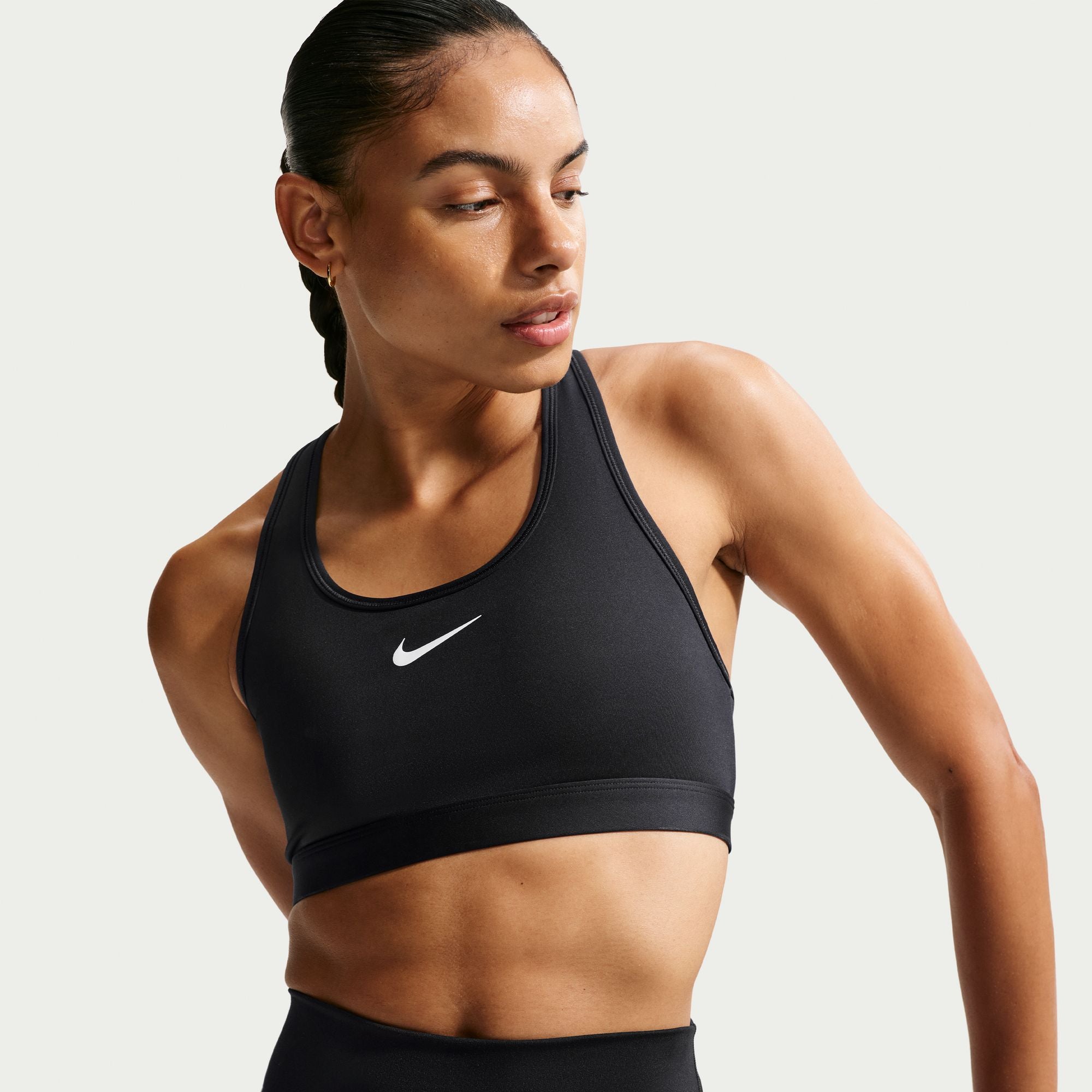 Women's Swoosh Medium-Support Non-Padded Sports Bra