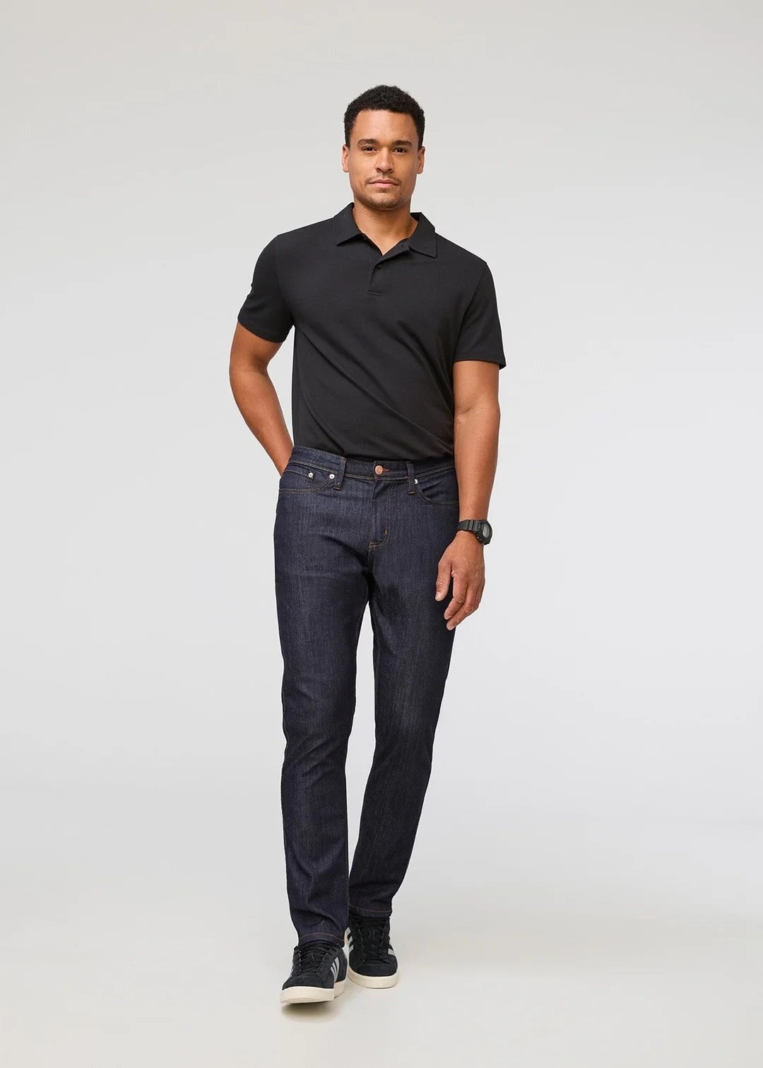 Men's Performance Denim Relaxed Taper 32 L