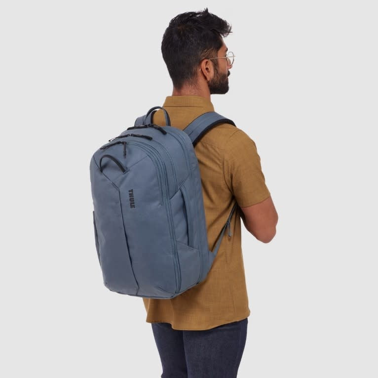 Aion Travel Backpack 28L - Nutria